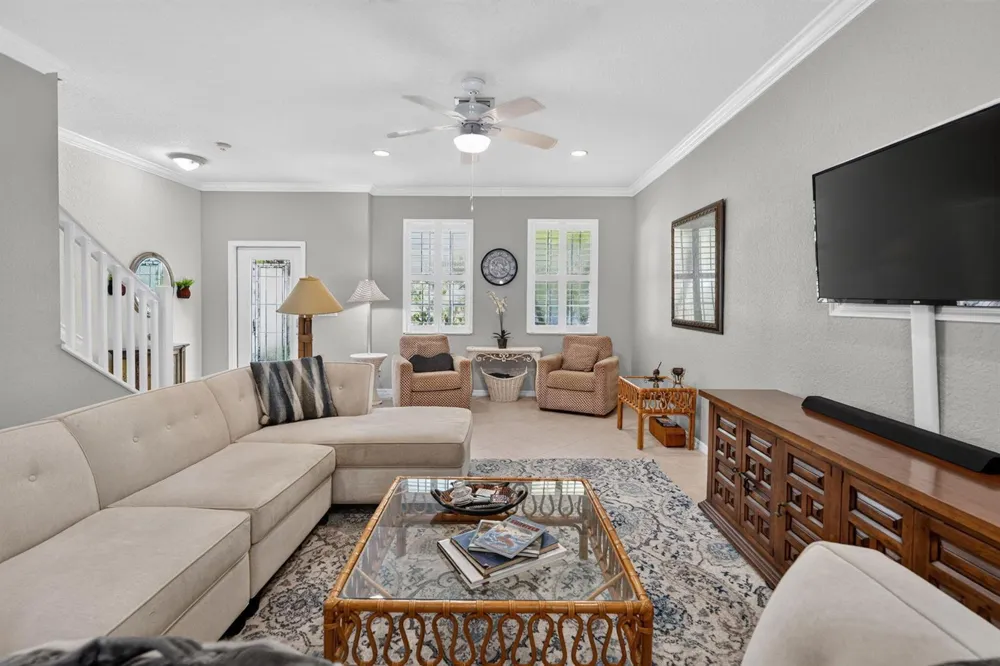 319 E BAY CEDAR CIRCLE Jupiter, FL 33458