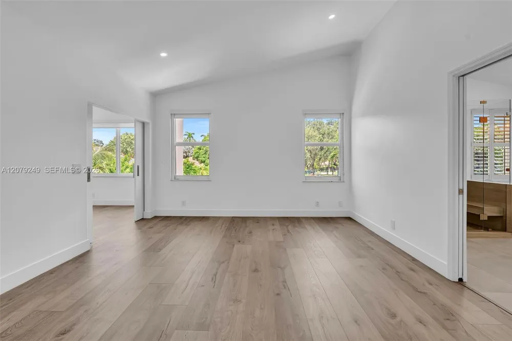 3433 SW 52nd ct Hollywood, FL 33312