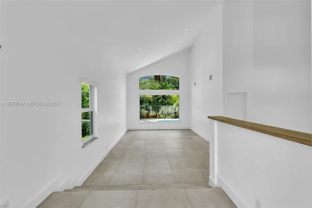 3433 SW 52nd ct Hollywood, FL 33312