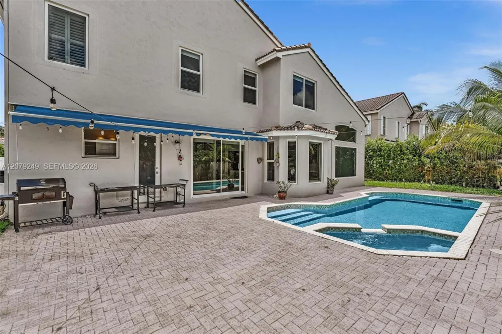 3433 SW 52nd ct Hollywood, FL 33312