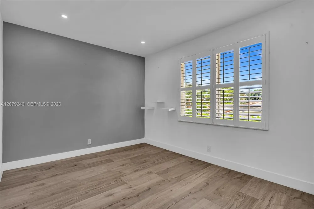 3433 SW 52nd ct Hollywood, FL 33312