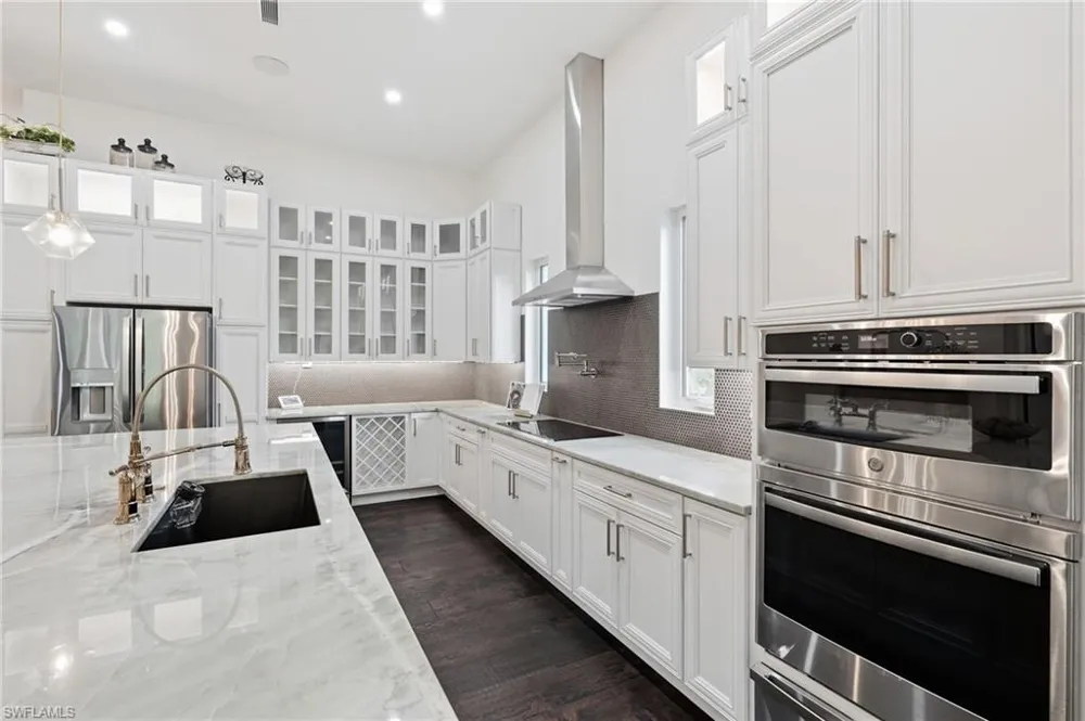 2751 68th Street SW Naples, FL 34105