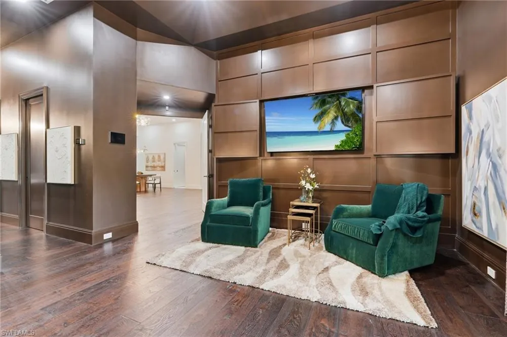 2751 68th Street SW Naples, FL 34105