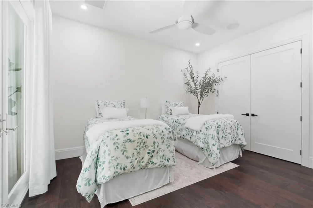 2751 68th Street SW Naples, FL 34105