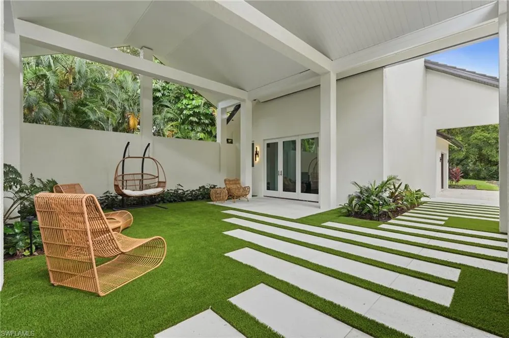 2751 68th Street SW Naples, FL 34105