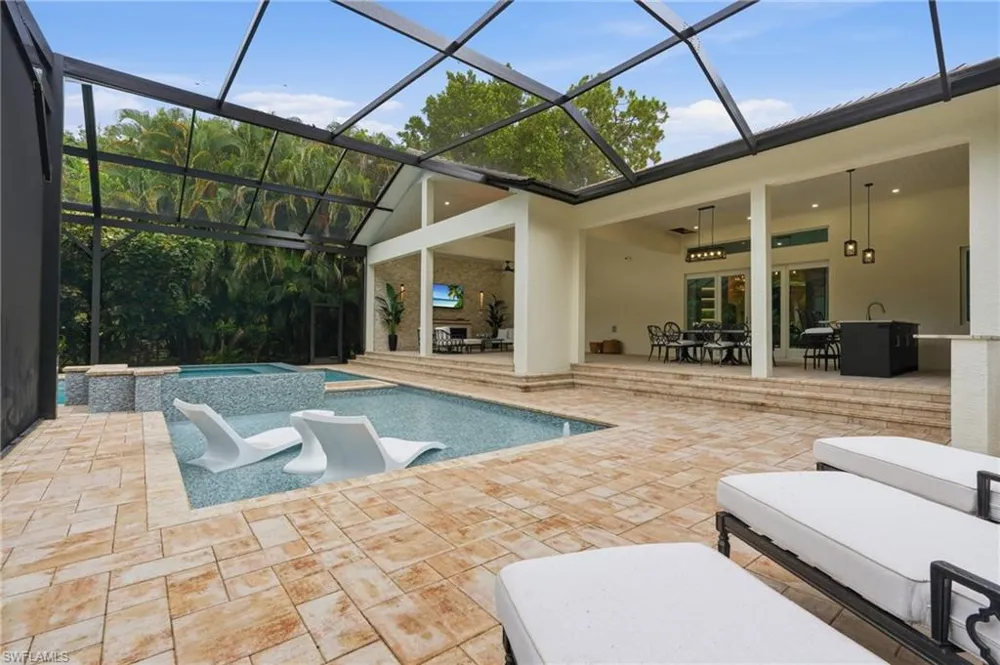 2751 68th Street SW Naples, FL 34105