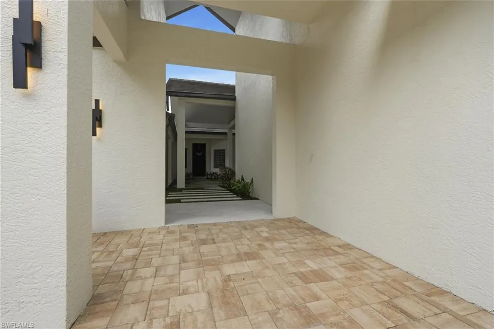 2751 68th Street SW Naples, FL 34105