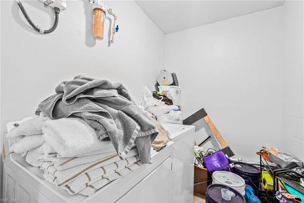 1099 Vineyard Place Lehigh Acres, FL 33936