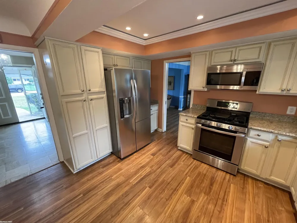 36851 Maas Drive Sterling Heights City, MI 48312