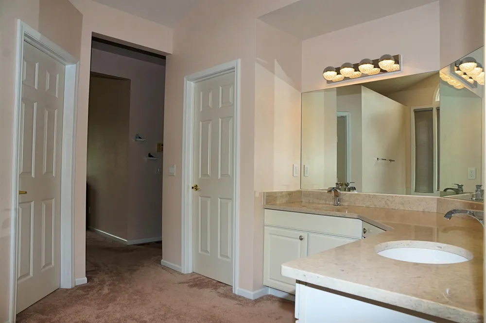 45875 Fountain View Drive Canton Charter Township, MI 48188