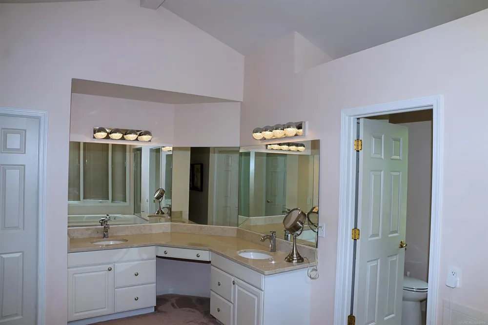 45875 Fountain View Drive Canton Charter Township, MI 48188