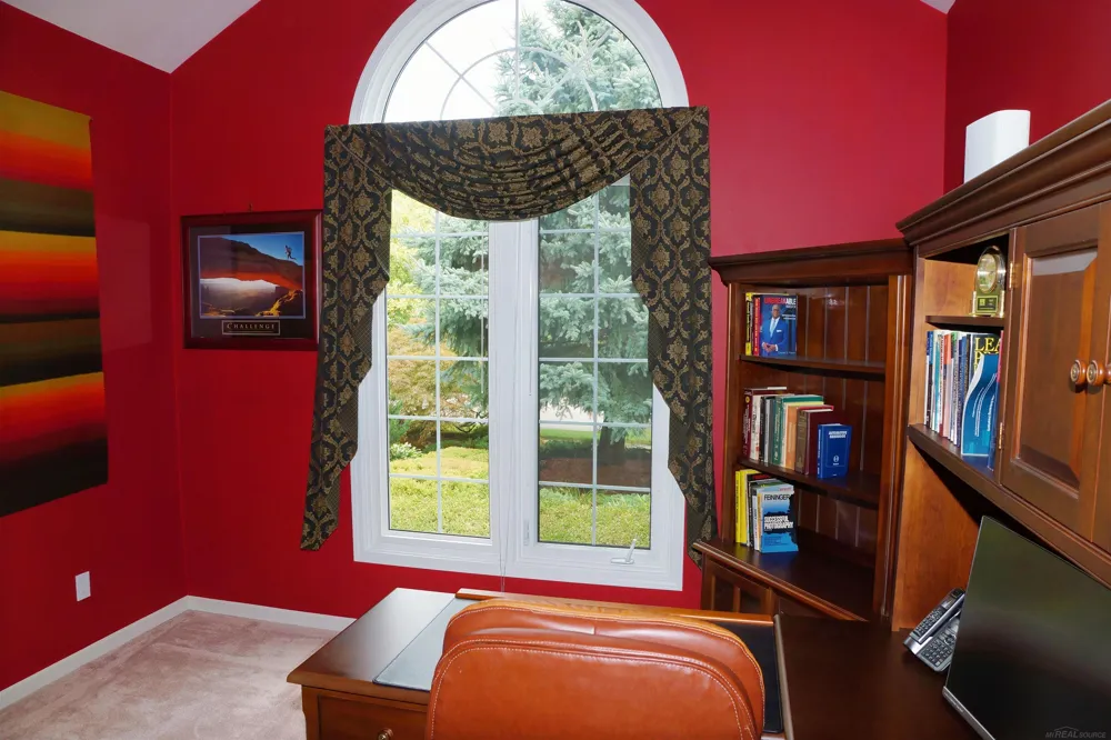 45875 Fountain View Drive Canton Charter Township, MI 48188