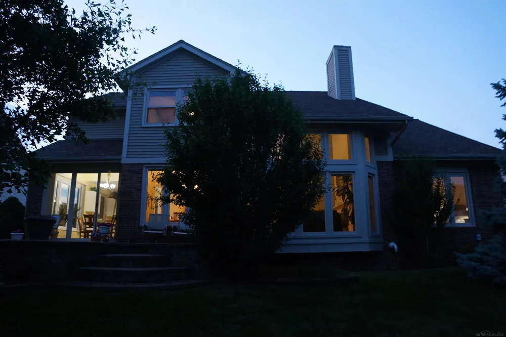 45875 Fountain View Drive Canton Charter Township, MI 48188