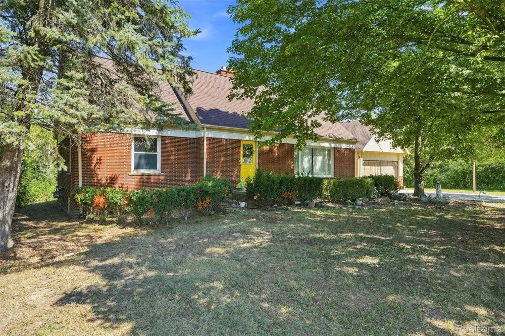 49940 Proctor Road Canton Charter Township, MI 48188