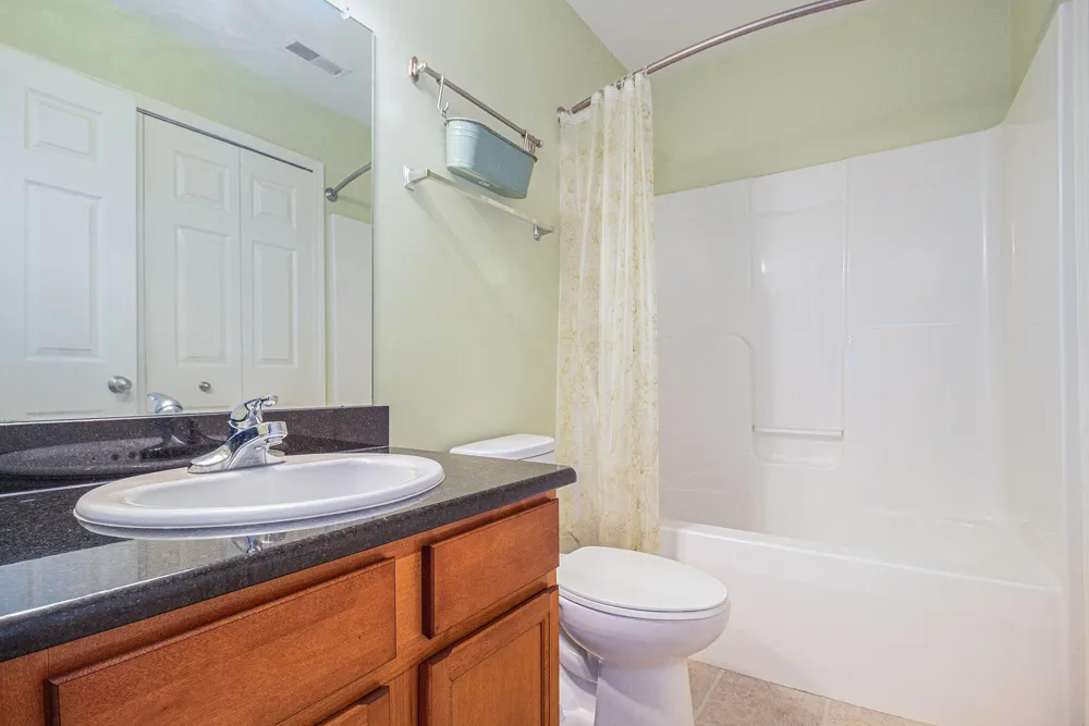 222 W Oakbrook Drive Ann Arbor City, MI 48103