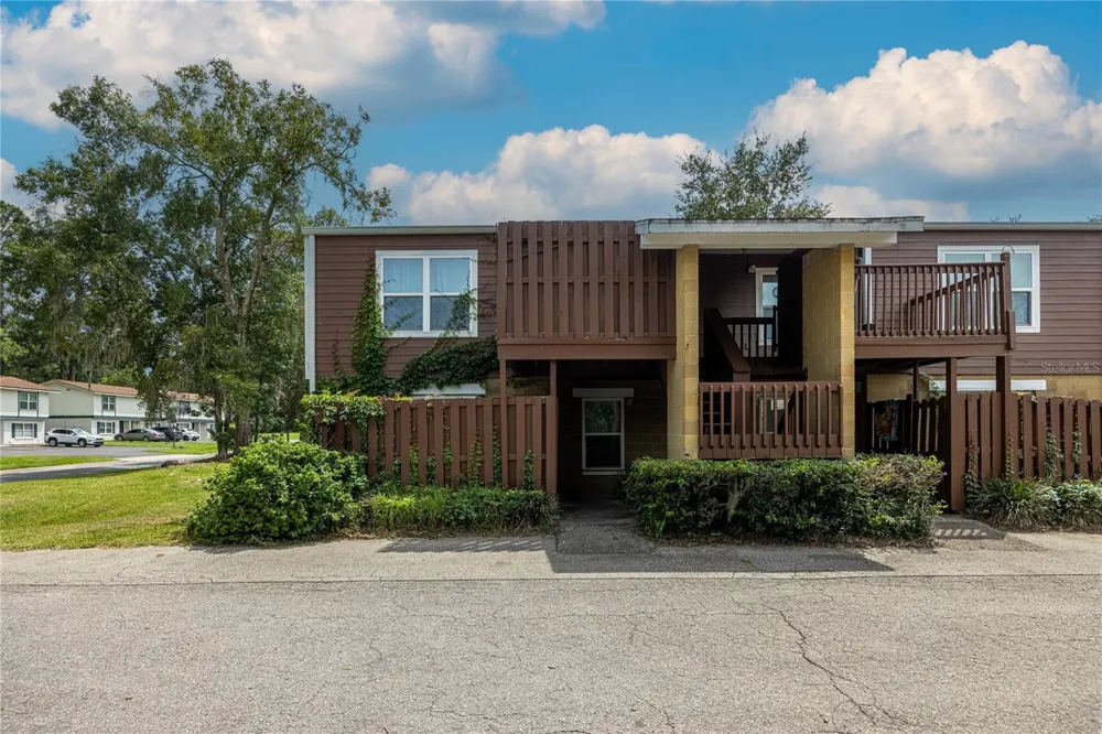 3934 SW 26TH DRIVE #5 Gainesville, FL 32608