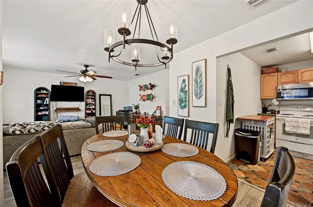 3934 SW 26TH DRIVE #5 Gainesville, FL 32608