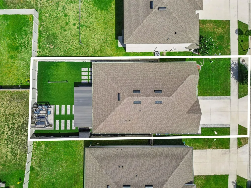 5633 WINONA DRIVE St Cloud, FL 34771