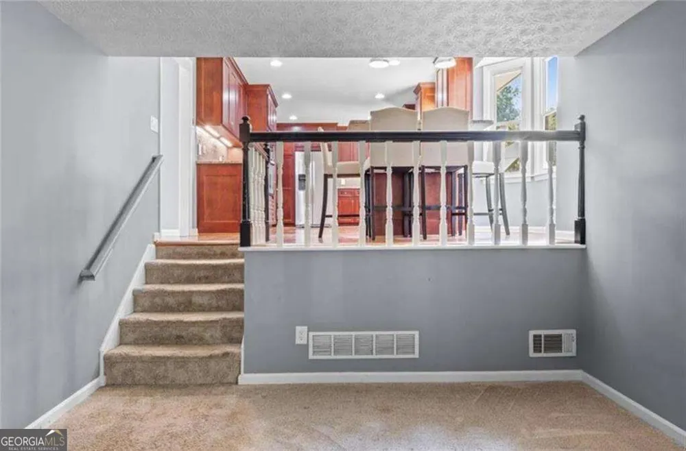 392 Heritage LN Alpharetta, GA 30009