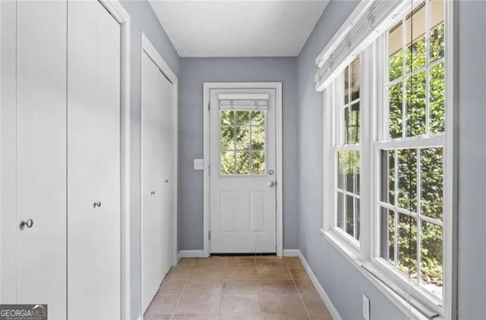 392 Heritage LN Alpharetta, GA 30009