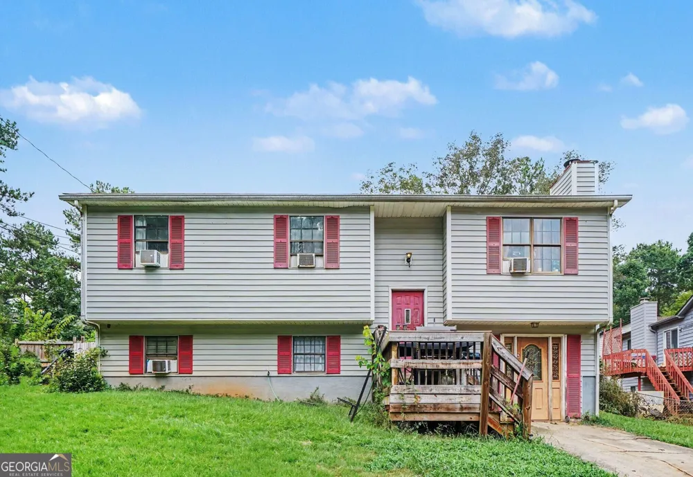 5228 Tina CT Stone Mountain, GA 30083