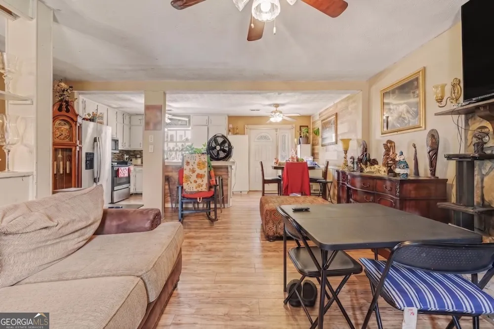 5228 Tina CT Stone Mountain, GA 30083