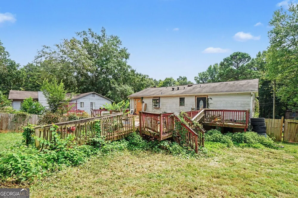 5228 Tina CT Stone Mountain, GA 30083