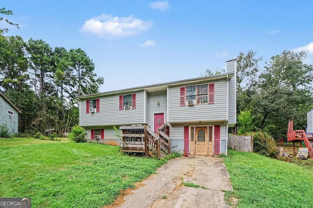 5228 Tina CT Stone Mountain, GA 30083
