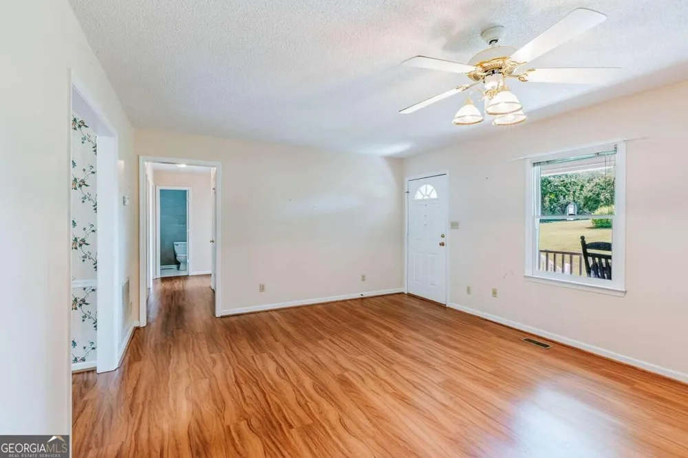 28 Springlake Estates Crawford, GA 30630