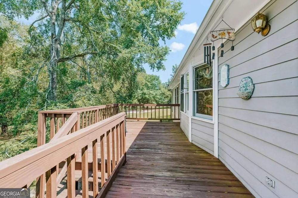 28 Springlake Estates Crawford, GA 30630