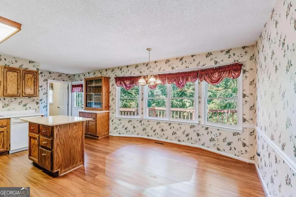 28 Springlake Estates Crawford, GA 30630