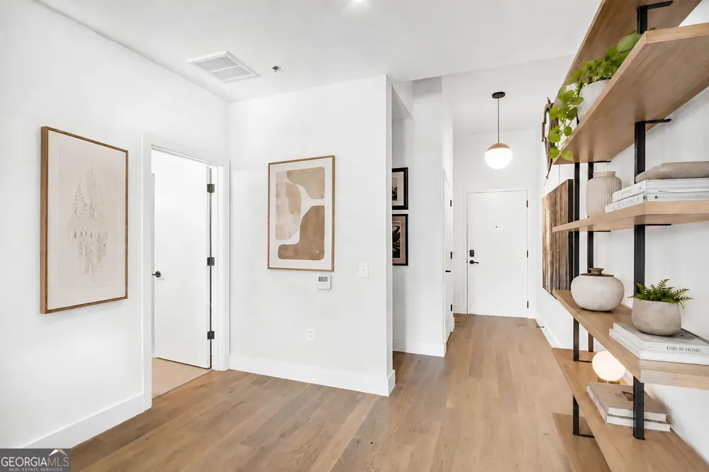 567 Ponce De Leon AVE Atlanta, GA 30308