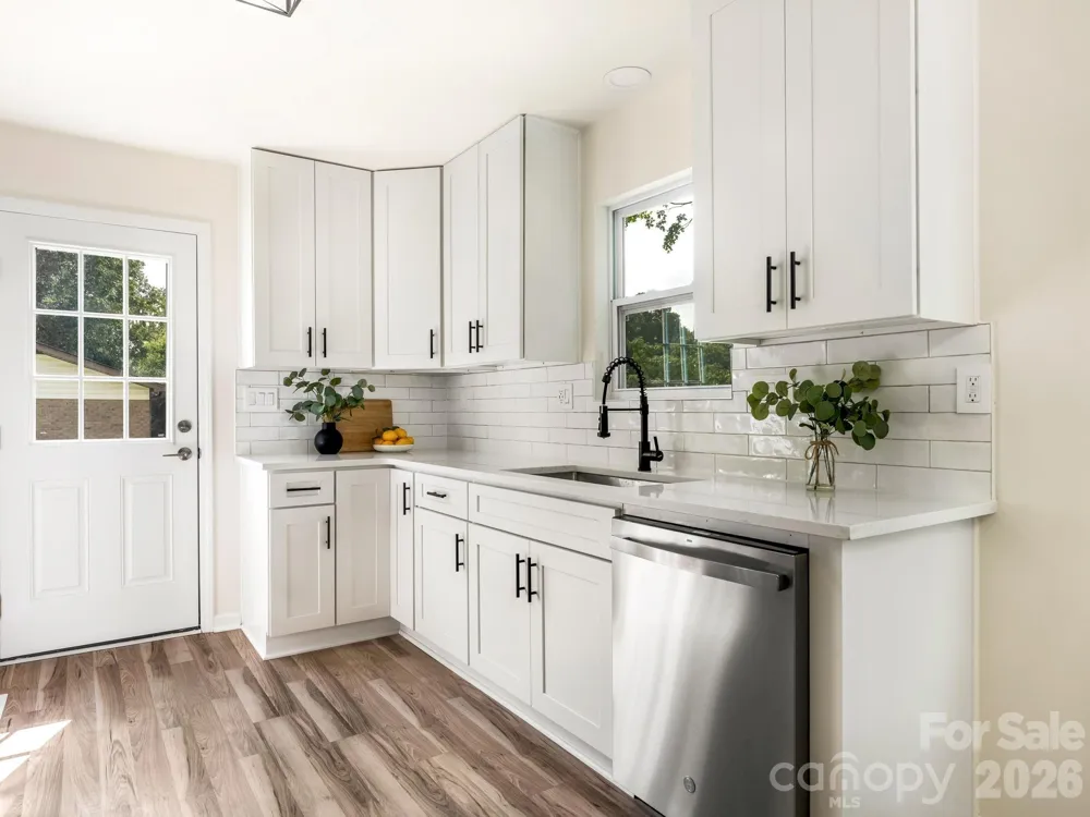 421 Vickery Drive Charlotte, NC 28215