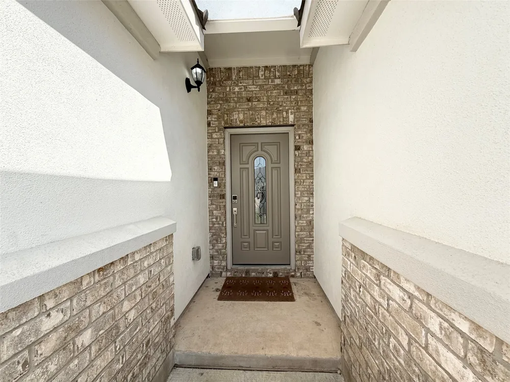 142 Periwinkle Lane Bastrop, TX 78602