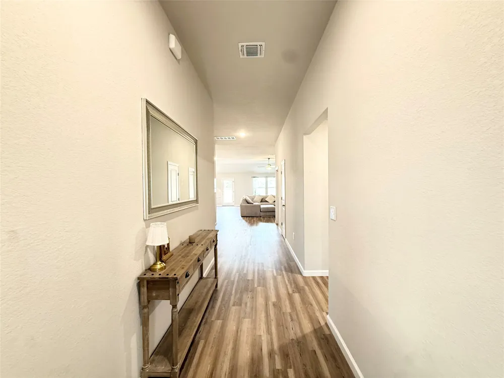 142 Periwinkle Lane Bastrop, TX 78602