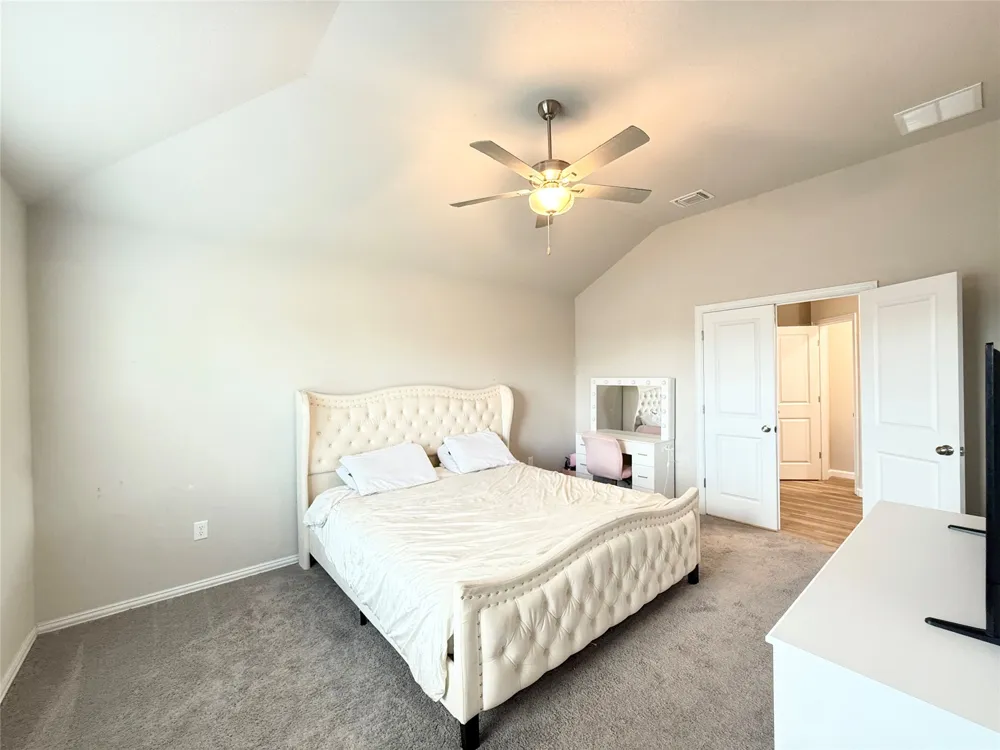 142 Periwinkle Lane Bastrop, TX 78602