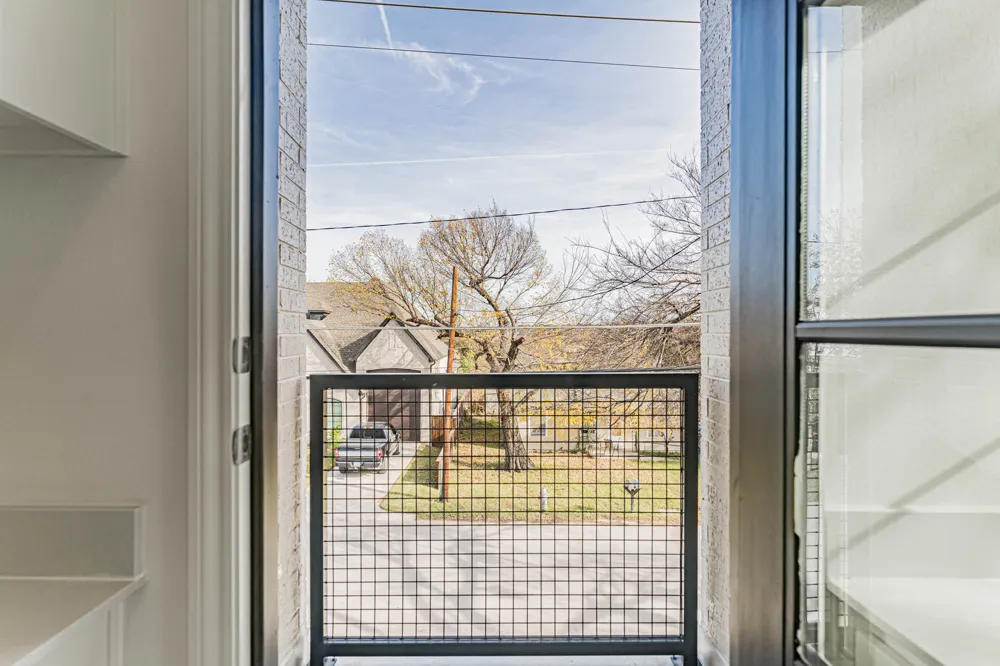 340 Nursery Lane Fort Worth, TX 76114