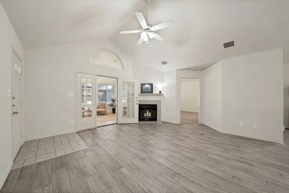 6132 Haley Lane Fort Worth, TX 76132