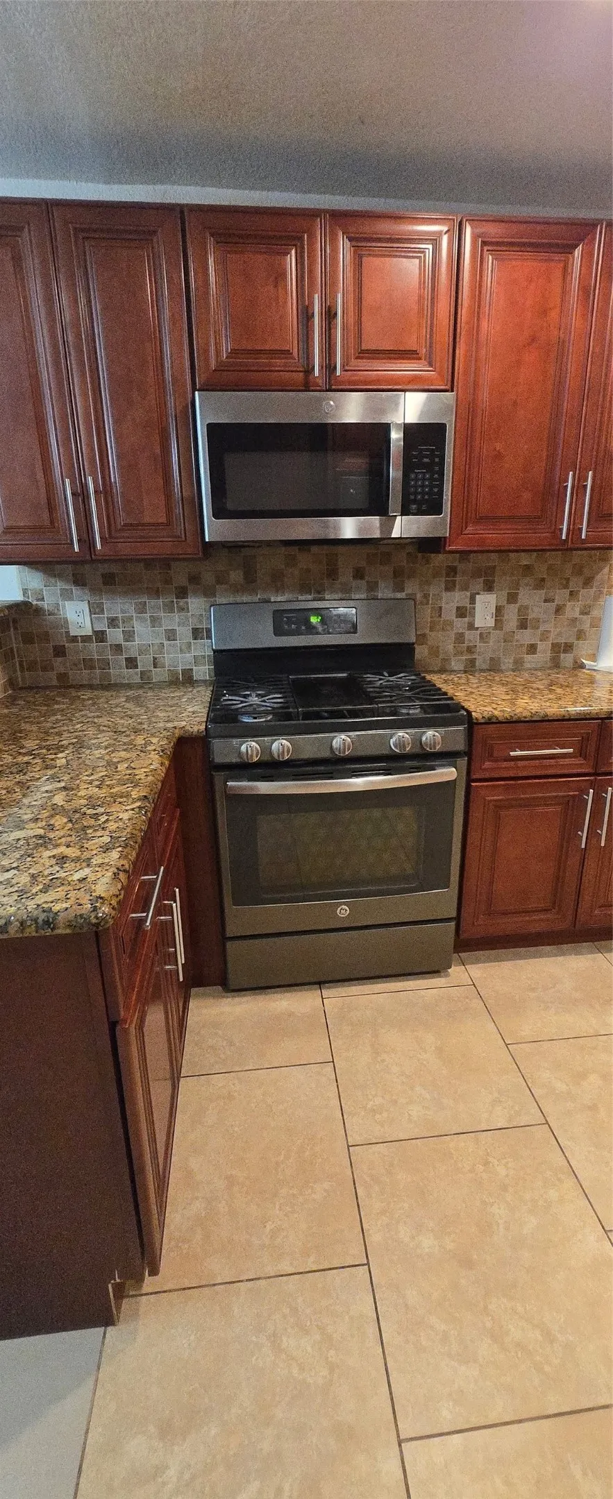 2212 Ridgewood Drive McKinney, TX 75071