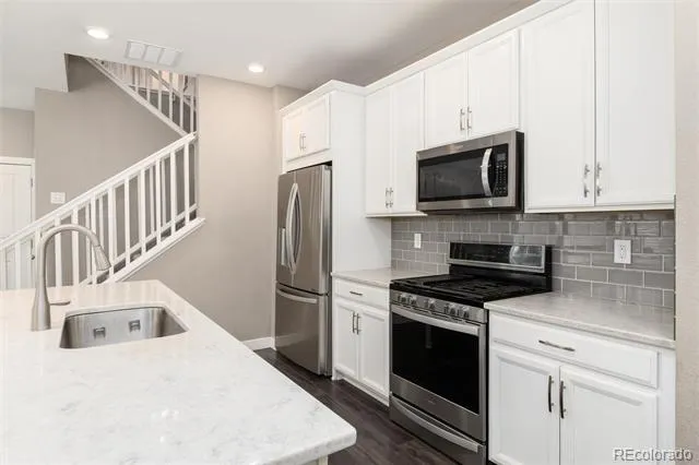 7588 S Zante Court Aurora, CO 80016