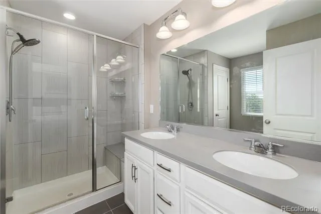 7588 S Zante Court Aurora, CO 80016