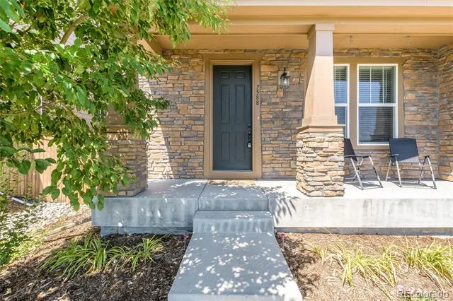 7588 S Zante Court Aurora, CO 80016