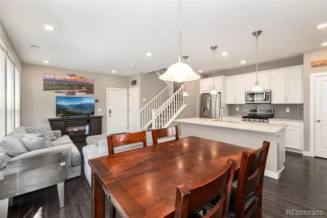 7588 S Zante Court Aurora, CO 80016