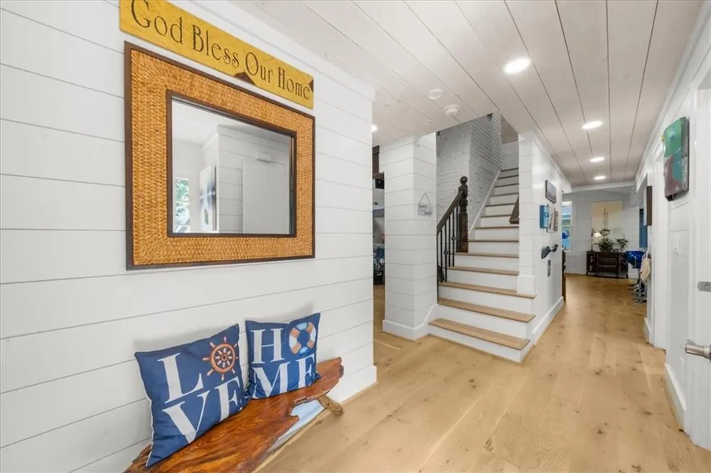 5823 Lakeshore Drive Buford, GA 30518