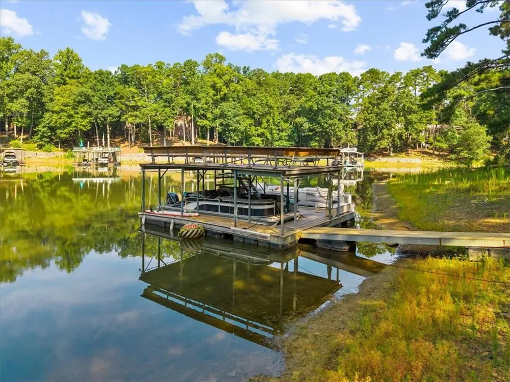 5823 Lakeshore Drive Buford, GA 30518