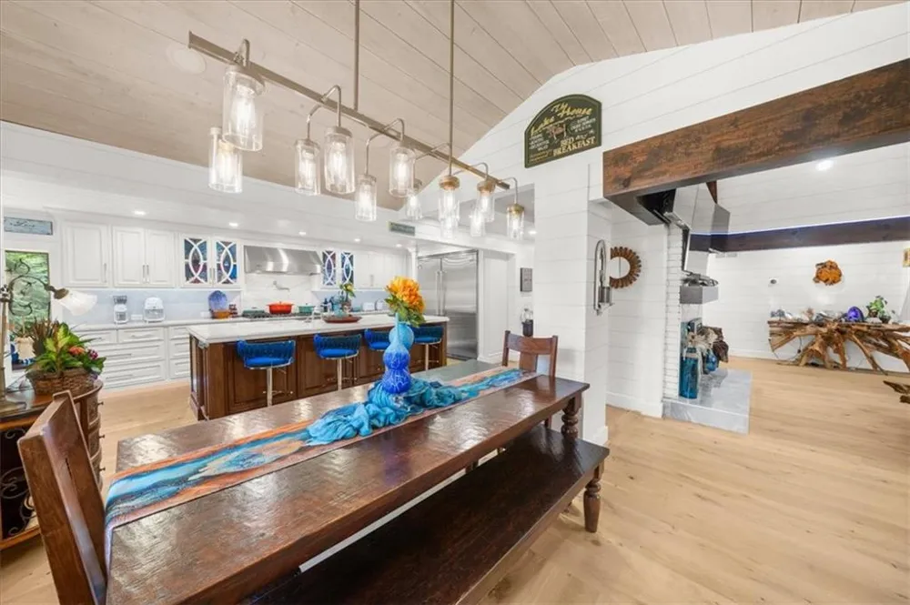 5823 Lakeshore Drive Buford, GA 30518