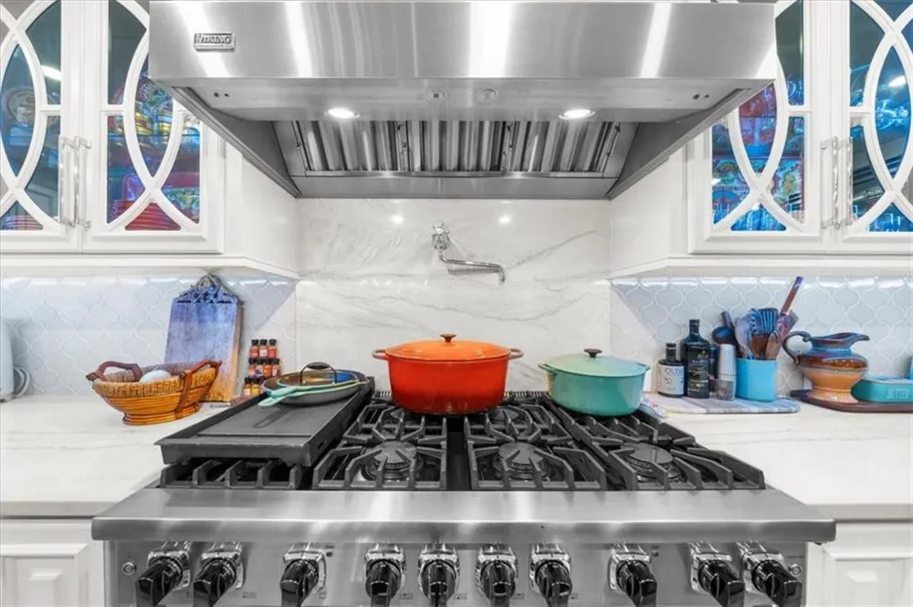 5823 Lakeshore Drive Buford, GA 30518