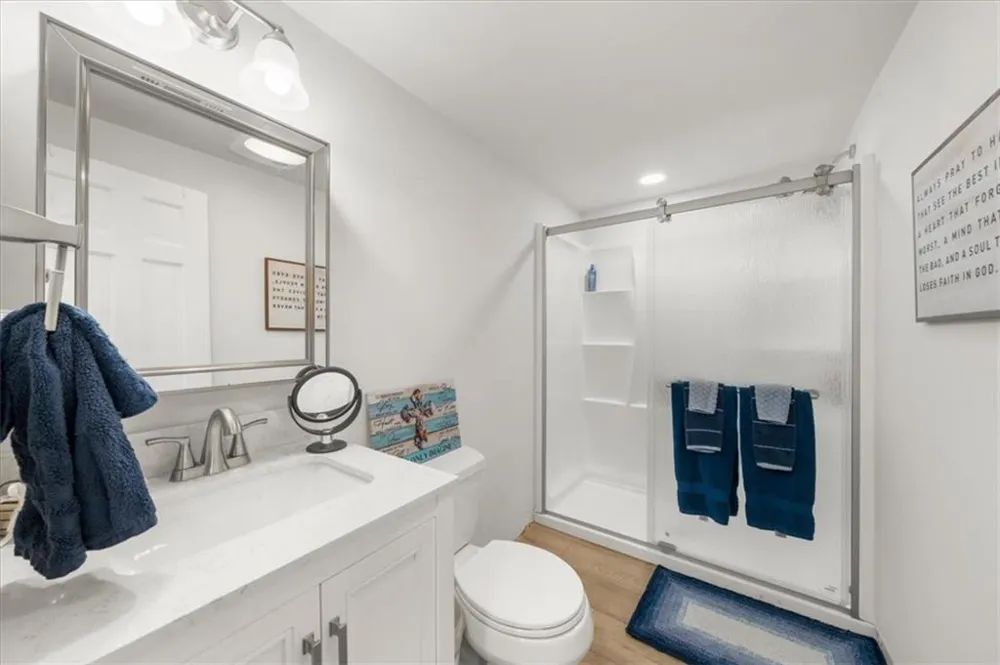 5823 Lakeshore Drive Buford, GA 30518
