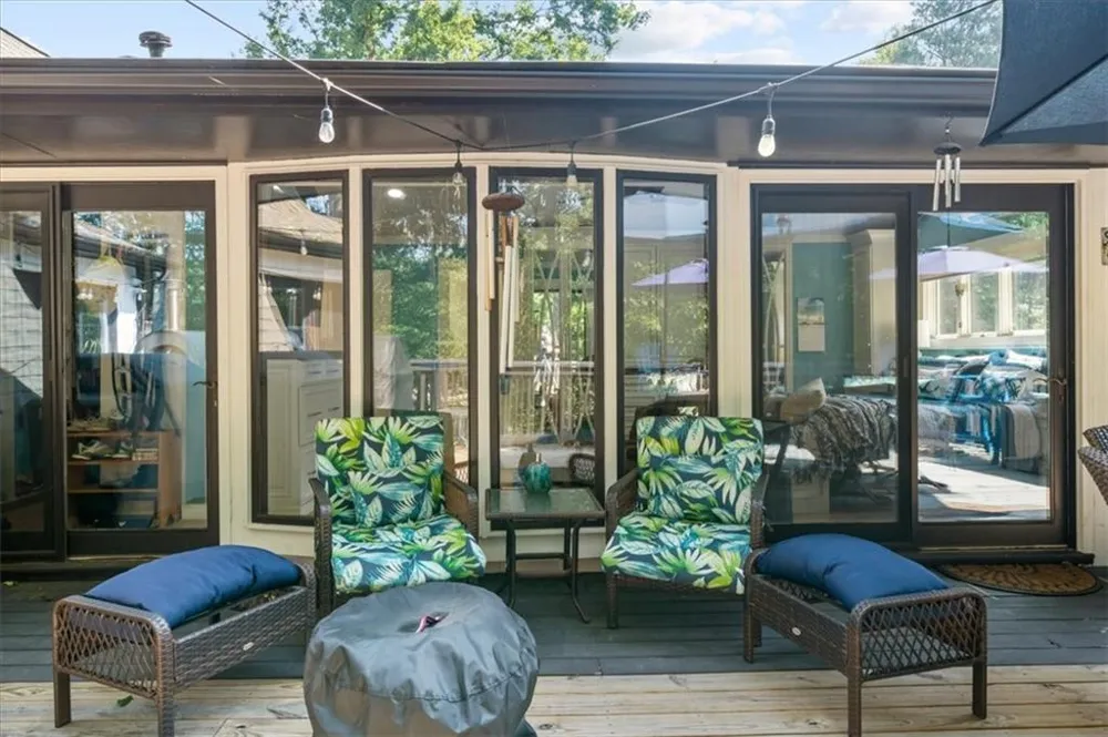 5823 Lakeshore Drive Buford, GA 30518