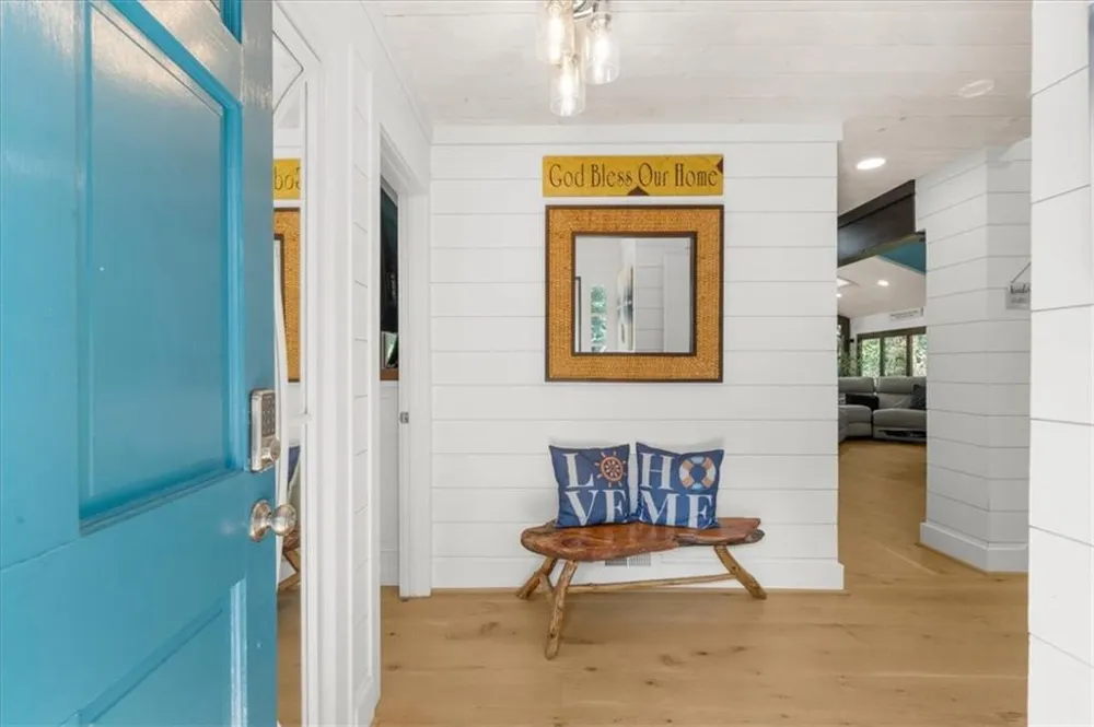 5823 Lakeshore Drive Buford, GA 30518